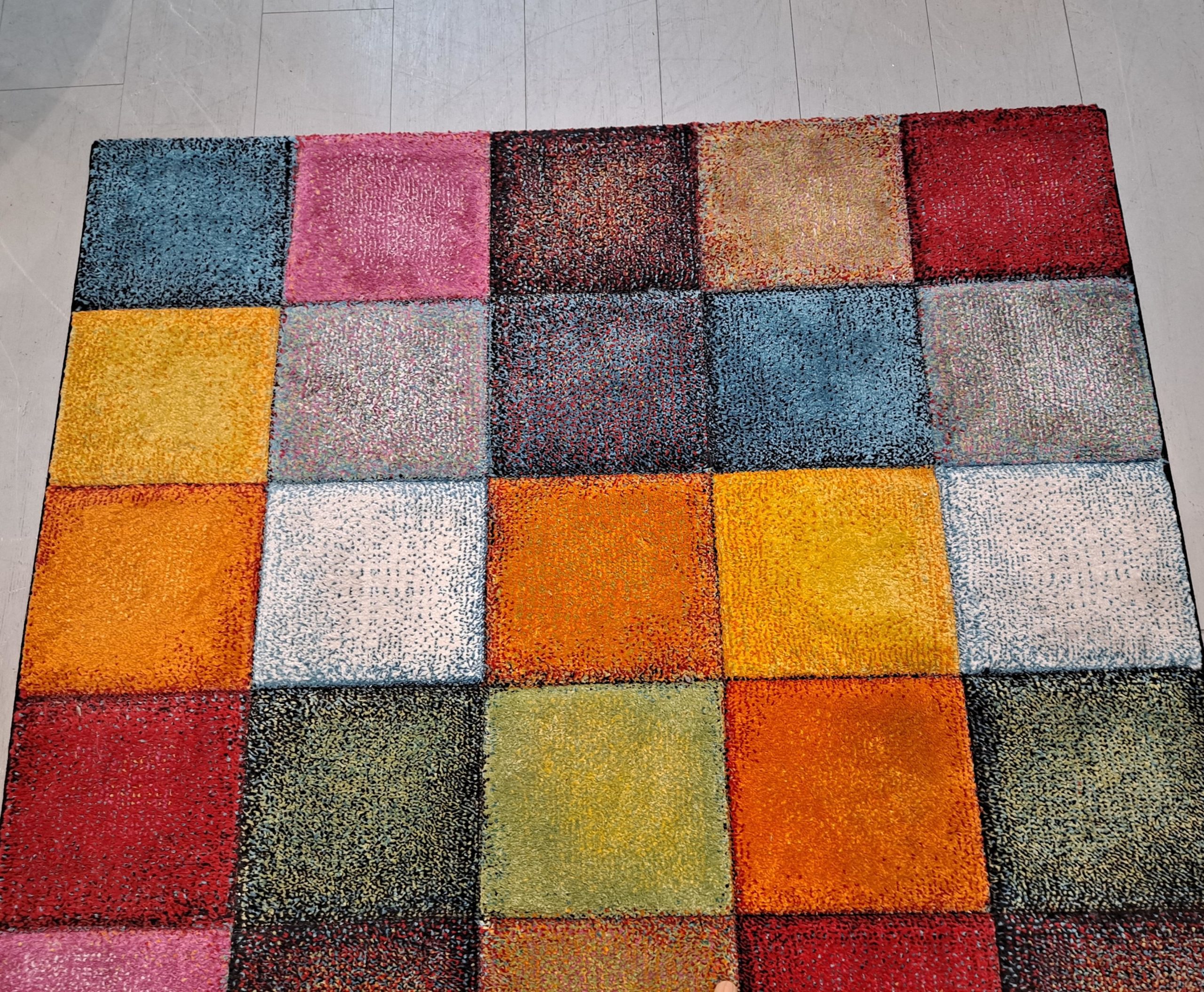 alfombra decorativa cuadros colores MATRIX (1)