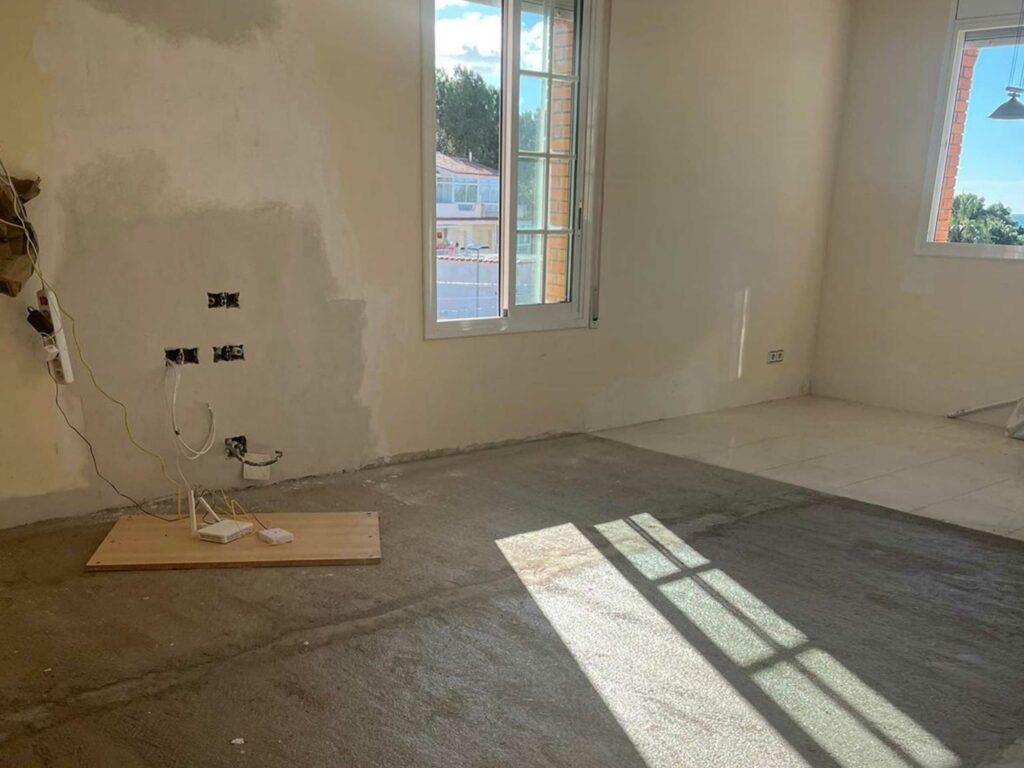 Obra salón sin escalón
